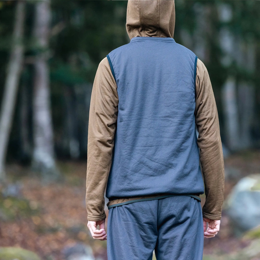 ADRIFT VEST